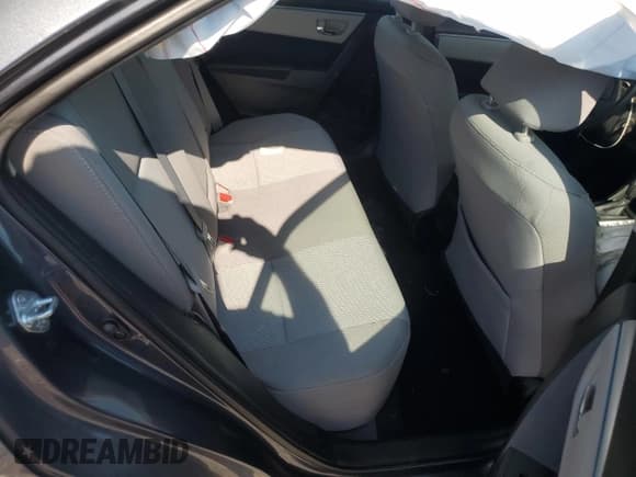 ✅ 2016 Toyota Corolla LE Eco • VIN: 5YFBPRHE6GP541403 • Lot: 80948795. Wystawiony na Copart z przebiegiem 50 437 mil. Bezpłatny archiwum sprzedaży aukcyjnych z USA i szczegółowy raport historii pojazdu na DreamBid. Zdjęcie 10.