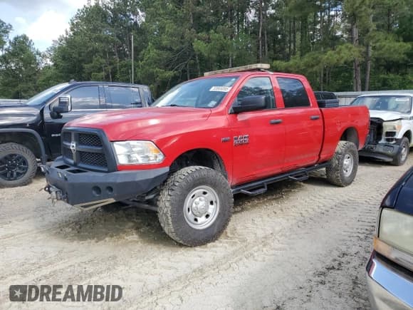✅ 2015 Ram 2500 Tradesman • VIN: 3C6TR5CT2FG658727 • Lot: 53865095. Wystawiony na Copart z przebiegiem 37 686 mil. Bezpłatny archiwum sprzedaży aukcyjnych z USA i szczegółowy raport historii pojazdu na DreamBid. Zdjęcie 1.