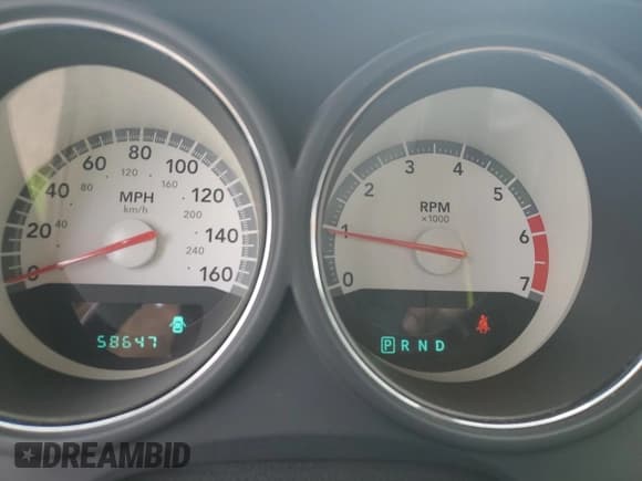 ✅ 2010 Dodge Challenger R/T Classic • VIN: 2B3CJ5DT6AH296877 • Lot: 72045134. Wystawiony na Copart z przebiegiem 58 647 mil. Bezpłatny archiwum sprzedaży aukcyjnych z USA i szczegółowy raport historii pojazdu na DreamBid. Zdjęcie 9.