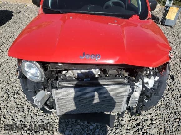 ✅ 2020 Jeep Renegade Sport • VIN: ZACNJBAB0LPL52134 • Lot: 57127655. Wystawiony na Copart z przebiegiem 52 325 mil. Bezpłatny archiwum sprzedaży aukcyjnych z USA i szczegółowy raport historii pojazdu na DreamBid. Zdjęcie 11.