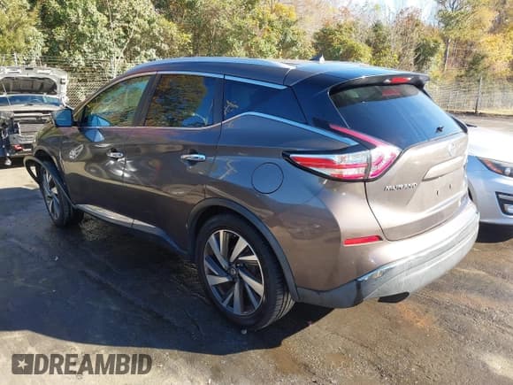 ✅ 2016 Nissan Murano S • VIN: 5N1AZ2MH3GN135214 • Lot: 43627537. Listed on IAAI with 200,632 mi. Free auction sales archive from the USA and detailed vehicle history report at DreamBid. Image 3.