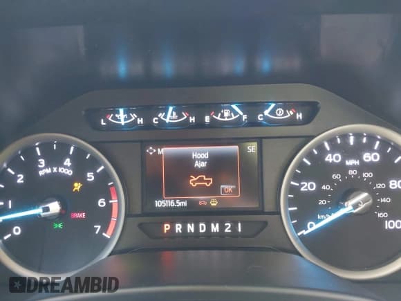 ✅ 2020 Ford F-250 XL • VIN: 1FT7W2B65LEC61867 • Lot: 43445473. Wystawiony na IAAI z przebiegiem 105 116 mil. Bezpłatny archiwum sprzedaży aukcyjnych z USA i szczegółowy raport historii pojazdu na DreamBid. Zdjęcie 7.