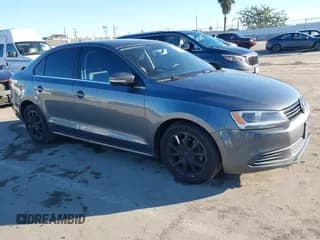 ✅ 2013 Volkswagen Jetta SE • VIN: 3VWDP7AJ3DM357962 • Lot: 43861735. Listed on IAAI with 177,586 mi. Free auction sales archive from the USA and detailed vehicle history report at DreamBid. Image 1.