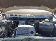 ✅ 2001 Lexus RX 300 • VIN: JTJHF10U110222247 • Lot: 43550397. Wystawiony na IAAI z przebiegiem 182 578 mil. Bezpłatny archiwum sprzedaży aukcyjnych z USA i szczegółowy raport historii pojazdu na DreamBid. Zdjęcie 10.