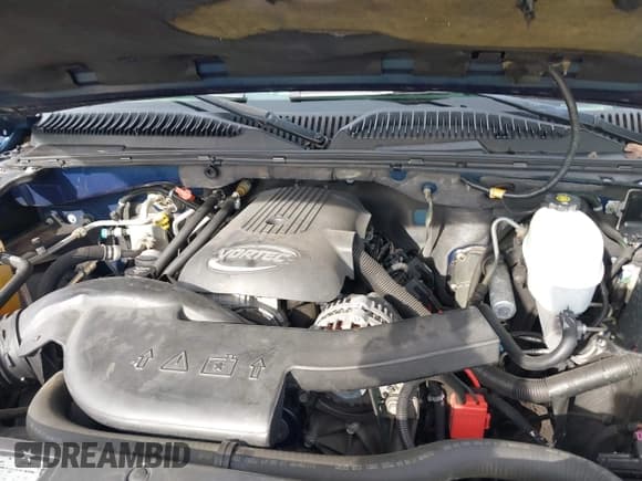 ✅ 2005 Chevrolet Tahoe Z71 • VIN: 1GNEK13T15R195032 • Lot: 43775872. Listed on IAAI with 263,190 mi. Free auction sales archive from the USA and detailed vehicle history report at DreamBid. Image 10.