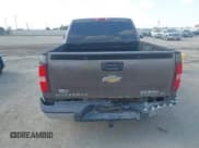 ✅ 2007 Chevrolet Silverado 1500 1LT • VIN: 2GCEC13J371676450 • Lot: 43393972. Wystawiony na IAAI z przebiegiem 313 790 mil. Bezpłatny archiwum sprzedaży aukcyjnych z USA i szczegółowy raport historii pojazdu na DreamBid. Zdjęcie 6.