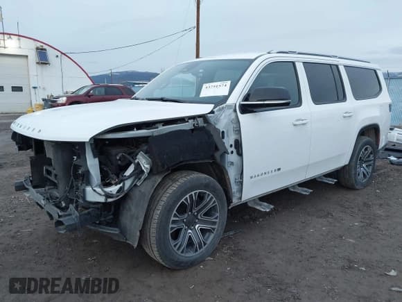 ✅ 2024 Jeep Wagoneer Series II • VIN: 1C4SJRBP5RS146318 • Lot: 43751574. Listed on IAAI with 50,351 mi. Free auction sales archive from the USA and detailed vehicle history report at DreamBid. Image 2.