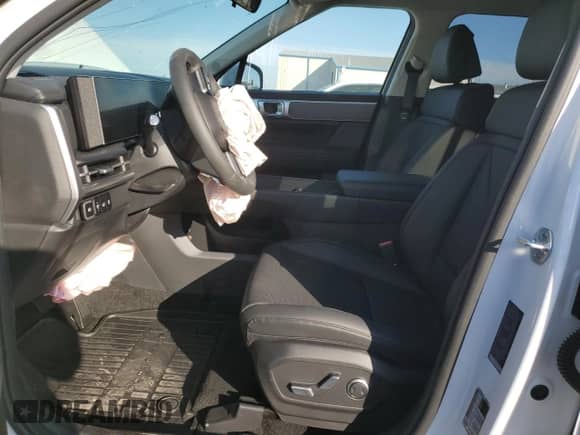 2025 Hyundai Santa Fe SEL с VIN 5NMP2DGL1SH075499, выставлен на аукционе Copart как лот 83337434 с пробегом 116 миль миль и Списание • Salvage title. История ставок и продаж доступна на DreamBid. Изображение 7.