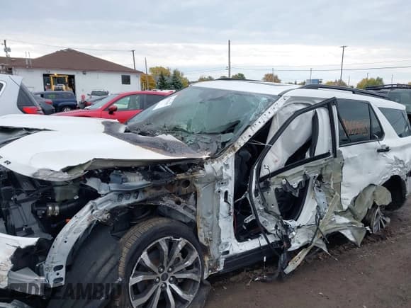 ✅ 2020 Ford Explorer ST • VIN: 1FM5K8GC0LGA42805 • Lot: 43603467. Wystawiony na IAAI z przebiegiem 63 188 mil. Bezpłatny archiwum sprzedaży aukcyjnych z USA i szczegółowy raport historii pojazdu na DreamBid. Zdjęcie 6.