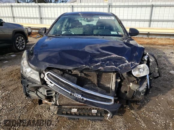 ✅ 2016 Chevrolet Cruze LS • VIN: 1G1PB5SH4G7160045 • Lot: 87715735. Listed on Copart with 142,530 mi. Free auction sales archive from the USA and detailed vehicle history report at DreamBid. Image 5.