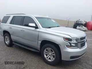 ✅ 2019 Chevrolet Tahoe LS • VIN: 1GNSCAKC6KR133395 • Lot: 43455126. Wystawiony na IAAI z przebiegiem 114 639 mil. Bezpłatny archiwum sprzedaży aukcyjnych z USA i szczegółowy raport historii pojazdu na DreamBid. Zdjęcie 1.