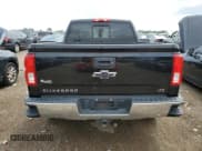 ✅ 2018 Chevrolet Silverado 1500 LTZ • VIN: 3GCPCSEC4JG621792 • Лот: 64666604. Опубликован ранее на Copart с пробегом Не указан. Бесплатный доступ к архиву аукционных продаж из США и подробный отчёт об истории автомобиля на DreamBid. Изображение 6.