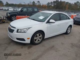 ✅ 2014 Chevrolet Cruze 1LT • VIN: 1G1PC5SB2E7401106 • Lot: 43573350. Listed on IAAI with 108,498 mi. Free auction sales archive from the USA and detailed vehicle history report at DreamBid. Image 2.