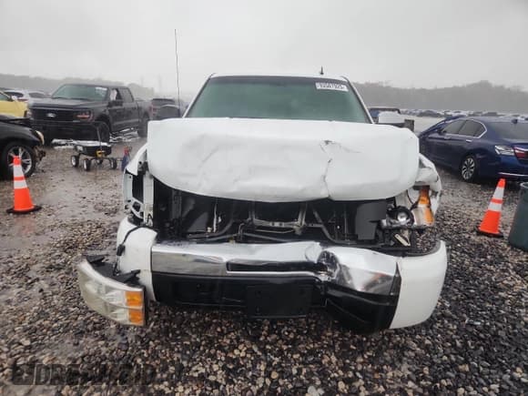✅ 2008 Chevrolet Silverado 1500 LS • VIN: 2GCEC13C581163199 • Lot: 93507925. Listed on Copart with 269,498 mi. Free auction sales archive from the USA and detailed vehicle history report at DreamBid. Image 5.
