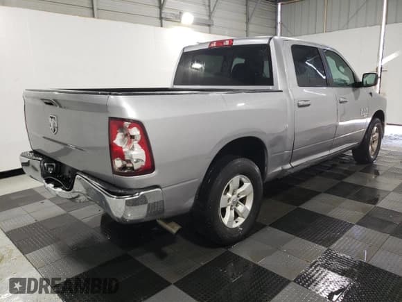 ✅ 2021 Ram 1500 SLT • VIN: 1C6RR6LG1MS540418 • Lot: 80085825. Wystawiony na Copart z przebiegiem 91 777 mil. Bezpłatny archiwum sprzedaży aukcyjnych z USA i szczegółowy raport historii pojazdu na DreamBid. Zdjęcie 3.
