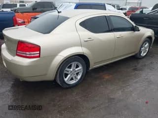 ✅ 2010 Dodge Avenger Express • VIN: 1B3CC1FB9AN196349 • Lot: 41442075. Wystawiony na IAAI z przebiegiem 66 659 mil. Bezpłatny archiwum sprzedaży aukcyjnych z USA i szczegółowy raport historii pojazdu na DreamBid. Zdjęcie 4.