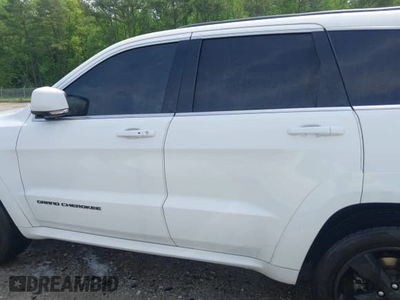 ✅ 2015 Jeep Grand Cherokee Overland • VIN: 1C4RJFCG7FC174719 • Лот: 42076540. Опубликован ранее на IAAI с пробегом 160 856 миль. Бесплатный доступ к архиву аукционных продаж из США и подробный отчёт об истории автомобиля на DreamBid. Изображение 15.
