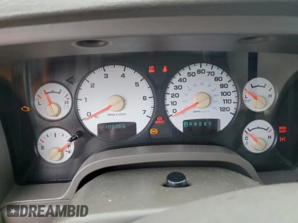 ✅ 2004 Dodge 1500 SLT • VIN: 1D3HA18D54J198871 • Лот: 74921494. Опубликован ранее на Copart с пробегом 188 066 миль. Бесплатный доступ к архиву аукционных продаж из США и подробный отчёт об истории автомобиля на DreamBid. Изображение 9.