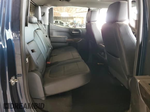 ✅ 2020 Chevrolet Silverado 1500 LT Trail Boss • VIN: 3GCPYFED2LG243167 • Lot: 92944645. Wystawiony na Copart z przebiegiem 109 062 mil. Bezpłatny archiwum sprzedaży aukcyjnych z USA i szczegółowy raport historii pojazdu na DreamBid. Zdjęcie 10.