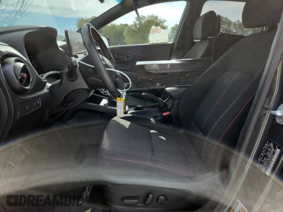 ✅ 2023 Hyundai Kona N Line • VIN: KM8K3CA34PU937281 • Лот: 87404835. Опубликован ранее на Copart с пробегом 33 978 миль. Бесплатный доступ к архиву аукционных продаж из США и подробный отчёт об истории автомобиля на DreamBid. Изображение 7.