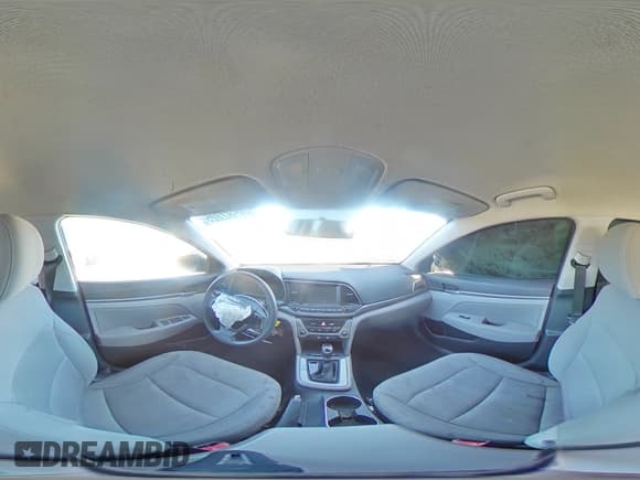 ✅ 2018 Hyundai Elantra SEL • VIN: 5NPD84LF4JH375623 • Lot: 89582225. Wystawiony na Copart z przebiegiem 101 981 mil. Bezpłatny archiwum sprzedaży aukcyjnych z USA i szczegółowy raport historii pojazdu na DreamBid. Zdjęcie 15.