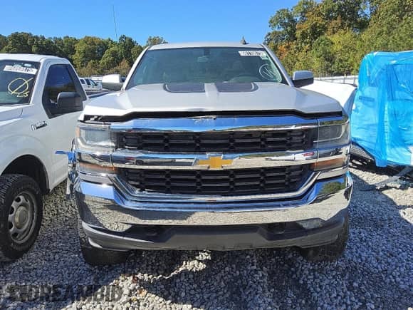 2016 Chevrolet Silverado 1500 LT z VIN 3GCUKREC1GG191310, wystawiony jako Copart lot #60115575 z przebiegiem Nie podano mil oraz Czysty tytuł • Clean title. Historia ofert i sprzedaży dostępna na DreamBid. Obrazek 5.