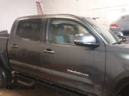 ✅ 2022 Toyota Tacoma SR • VIN: 3TMCZ5AN7NM533090 • Lot: 43813384. Listed on IAAI with 30,624 mi. Free auction sales archive from the USA and detailed vehicle history report at DreamBid. Image 13.