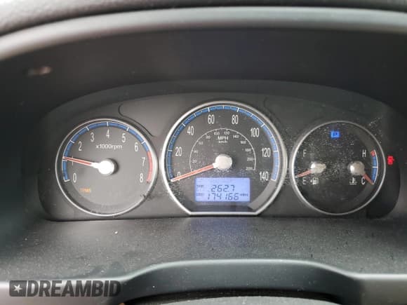 ✅ 2009 Hyundai Santa Fe Limited • VIN: 5NMSH73E29H305739 • Lot: 72477314. Listed on Copart with 174,166 mi. Free auction sales archive from the USA and detailed vehicle history report at DreamBid. Image 9.