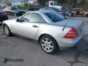 ✅ 1998 Mercedes-Benz SLK 230/320 • VIN: WDBKK47F1WF046560 • Лот: 41831678. Опубликован ранее на IAAI с пробегом 179 494 миль. Бесплатный доступ к архиву аукционных продаж из США и подробный отчёт об истории автомобиля на DreamBid. Изображение 3.