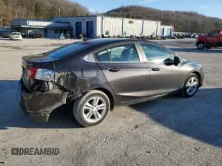 2017 Chevrolet Cruze LT z VIN 1G1BE5SM5H7255097, wystawiony jako Copart lot #69634542 z przebiegiem 29 089 mil mil oraz . Historia ofert i sprzedaży dostępna na DreamBid. Obrazek 3.