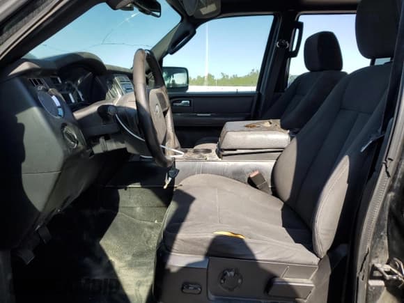 ✅ 2008 Ford Expedition Max SSV • VIN: 1FMFK15558LA48761 • Lot: 64095825. Listed on Copart with 237,697 mi. Free auction sales archive from the USA and detailed vehicle history report at DreamBid. Image 7.