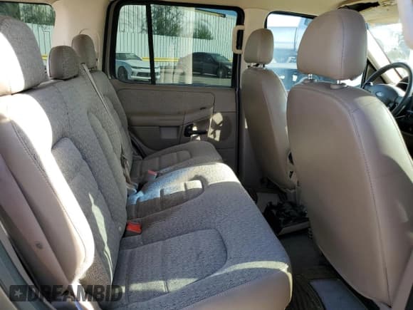 ✅ 2003 Ford Explorer XLS • VIN: 1FMZU62K33UC42917 • Lot: 92434015. Wystawiony na Copart z przebiegiem 199 184 mil. Bezpłatny archiwum sprzedaży aukcyjnych z USA i szczegółowy raport historii pojazdu na DreamBid. Zdjęcie 11.