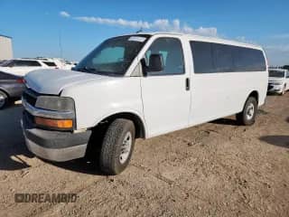 2013 Chevrolet Express Passenger LT с VIN 1GAZG1FG5D1159201, выставлен на аукционе Copart как лот 61184385 с пробегом 198 123 миль миль и Списание • Salvage title. История ставок и продаж доступна на DreamBid. Изображение 1.