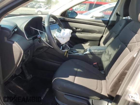 ✅ 2022 Hyundai Tucson SE • VIN: 5NMJACAE5NH095708 • Лот: 65669904. Опубликован ранее на Copart с пробегом 26 322 миль. Бесплатный доступ к архиву аукционных продаж из США и подробный отчёт об истории автомобиля на DreamBid. Изображение 7.