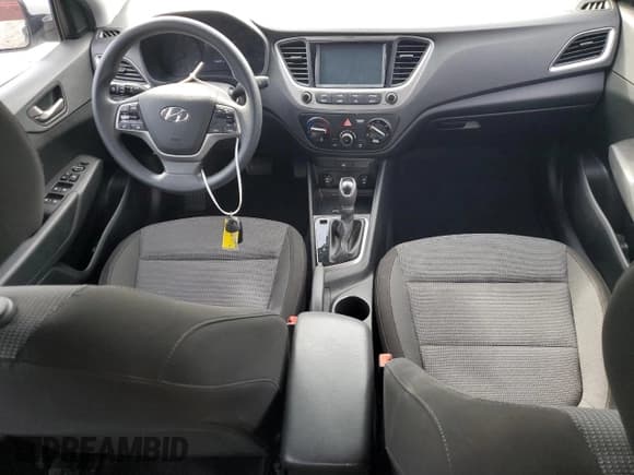 ✅ 2019 Hyundai Accent SE • VIN: 3KPC24A3XKE038899 • Лот: 75279034. Опубликован ранее на Copart с пробегом 160 093 миль. Бесплатный доступ к архиву аукционных продаж из США и подробный отчёт об истории автомобиля на DreamBid. Изображение 8.