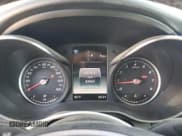 ✅ 2019 Mercedes-Benz GLC 300 • VIN: WDC0G4JB8K1002525 • Лот: 85152025. Опубликован ранее на Copart с пробегом 83 860 миль. Бесплатный доступ к архиву аукционных продаж из США и подробный отчёт об истории автомобиля на DreamBid. Изображение 9.