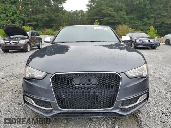 ✅ 2013 Audi S5 Premium Plus • VIN: WAUCGAFR8DA001608 • Lot: 67258585. Listed on Copart with 152,849 mi. Free auction sales archive from the USA and detailed vehicle history report at DreamBid. Image 5.