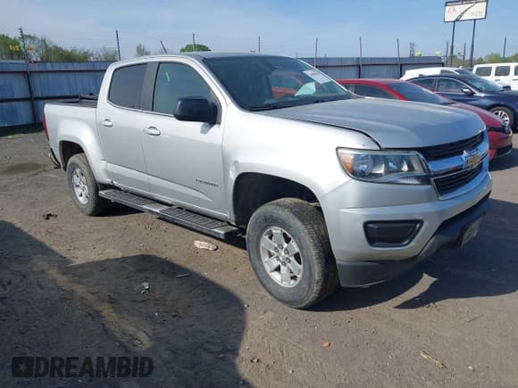 ✅ 2018 Chevrolet Colorado 2WD Work Truck • VIN: 1GCGSBEA0J1189525 • Lot: 41898384. Listed on IAAI with 33,748 mi. Free auction sales archive from the USA and detailed vehicle history report at DreamBid. Image 1.