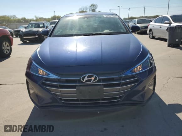 ✅ 2019 Hyundai Elantra SEL • VIN: 5NPD84LF0KH414385 • Lot: 87071475. Listed on Copart with 100,509 mi. Free auction sales archive from the USA and detailed vehicle history report at DreamBid. Image 5.