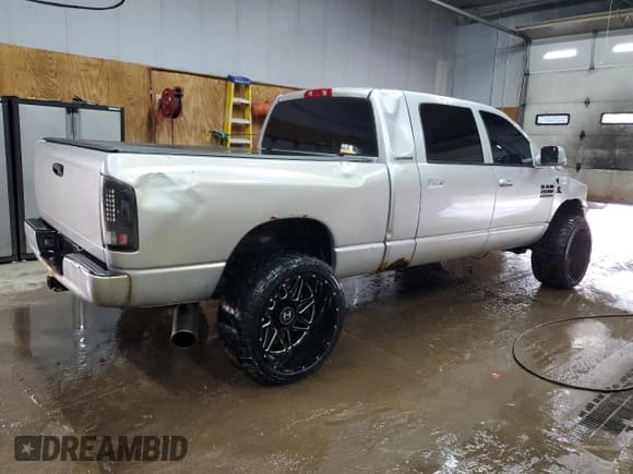 ✅ 2007 Dodge 2500 SLT • VIN: 3D7KS29A47G767579 • Лот: 53457815. Опубликован ранее на Copart с пробегом 230 520 миль. Бесплатный доступ к архиву аукционных продаж из США и подробный отчёт об истории автомобиля на DreamBid. Изображение 3.