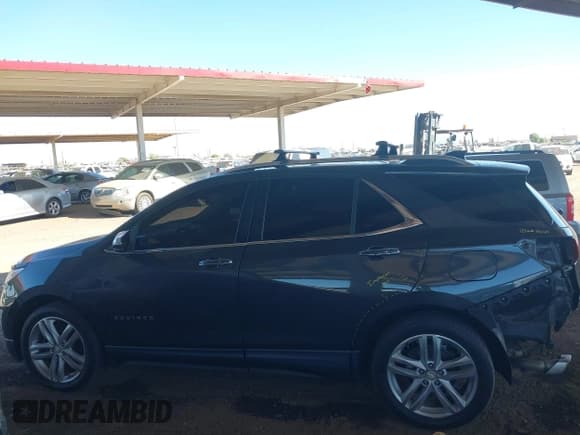 ✅ 2018 Chevrolet Equinox Premier • VIN: 2GNAXNEX2J6170234 • Lot: 43378004. Wystawiony na IAAI z przebiegiem 145 105 mil. Bezpłatny archiwum sprzedaży aukcyjnych z USA i szczegółowy raport historii pojazdu na DreamBid. Zdjęcie 15.