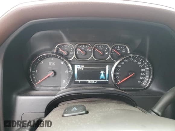 ✅ 2014 Chevrolet Silverado 1500 High Country • VIN: 3GCUKTEC5EG345995 • Лот: 43245325. Опубликован ранее на Copart с пробегом 116 456 миль. Бесплатный доступ к архиву аукционных продаж из США и подробный отчёт об истории автомобиля на DreamBid. Изображение 9.