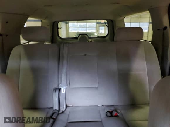 2008 Chevrolet Suburban LTZ with VIN 3GNFK16398G200370, listed as a Copart auction lot 90113525 with 170,062 mi miles and Clean title. Bid and sale history available at DreamBid. Image 10.