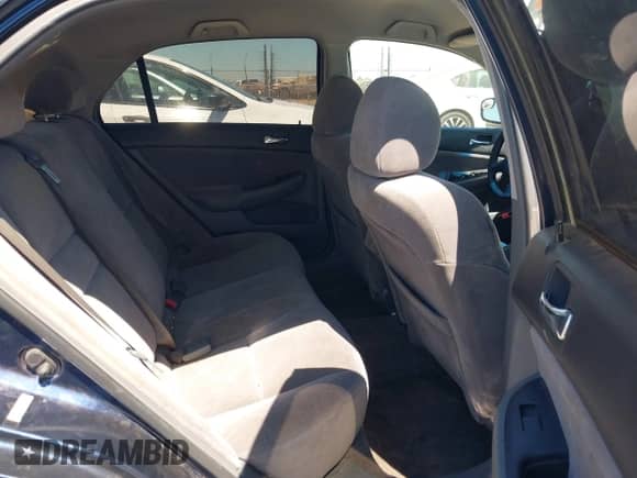 2006 Honda Accord VP with VIN JHMCM56106C010239, listed as a IAAI auction lot 42899564 with 282,340 mi miles and . Bid and sale history available at DreamBid. Image 8.