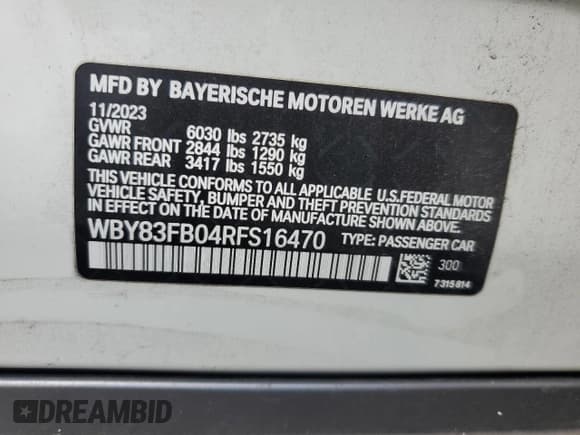 ✅ 2024 BMW i4 xDrive40 • VIN: WBY83FB04RFS16470 • Lot: 85303405. Wystawiony na Copart z przebiegiem 20 194 mil. Bezpłatny archiwum sprzedaży aukcyjnych z USA i szczegółowy raport historii pojazdu na DreamBid. Zdjęcie 12.
