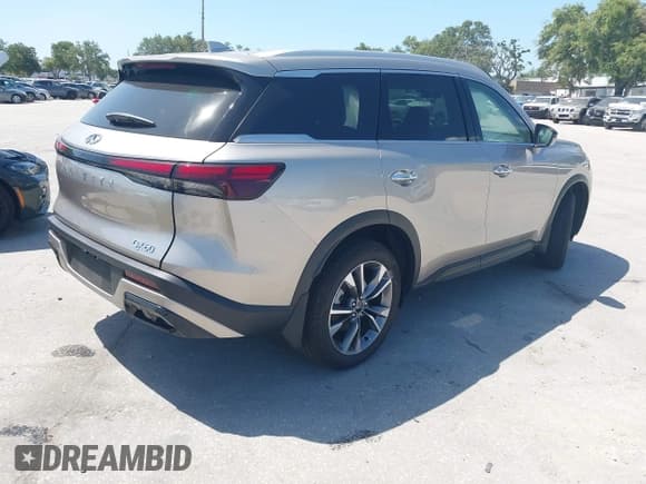 ✅ 2024 Infiniti QX60 Luxe • VIN: 5N1DL1FR3RC346815 • Lot: 42186194. Listed on IAAI with 4,171 mi. Free auction sales archive from the USA and detailed vehicle history report at DreamBid. Image 4.