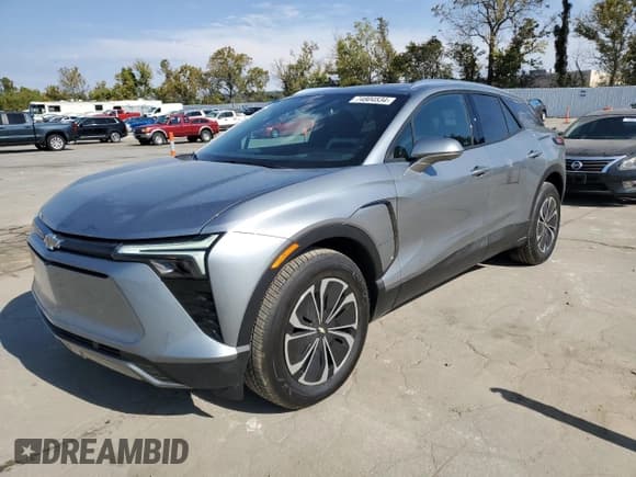 ✅ 2024 Chevrolet Blazer EV eAWD LT • VIN: 3GNKDBRJ2RS258862 • Lot: 74804534. Wystawiony na Copart z przebiegiem 3 mil. Bezpłatny archiwum sprzedaży aukcyjnych z USA i szczegółowy raport historii pojazdu na DreamBid. Zdjęcie 1.