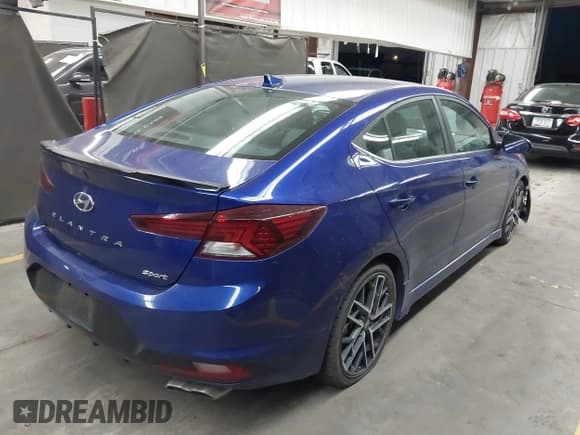 ✅ 2019 Hyundai Elantra Sport • VIN: KMHD04LB7KU835283 • Lot: 43320865. Listed on IAAI with 42,546 mi. Free auction sales archive from the USA and detailed vehicle history report at DreamBid. Image 4.