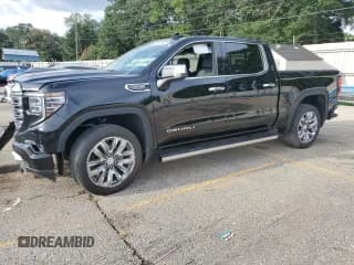 ✅ 2025 GMC Sierra 1500 Denali • VIN: 3GTUUGED8SG275012 • Лот: 64973085. Опубликован ранее на Copart с пробегом 2 886 миль. Бесплатный доступ к архиву аукционных продаж из США и подробный отчёт об истории автомобиля на DreamBid. Изображение 1.