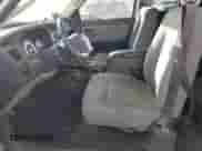 2008 Dodge Dakota SXT z VIN 1D7HE32NX8S565330, wystawiony jako Copart lot #87002294 z przebiegiem 168 907 mil mil oraz Szkoda całkowita • Salvage title. Historia ofert i sprzedaży dostępna na DreamBid. Obrazek 7.